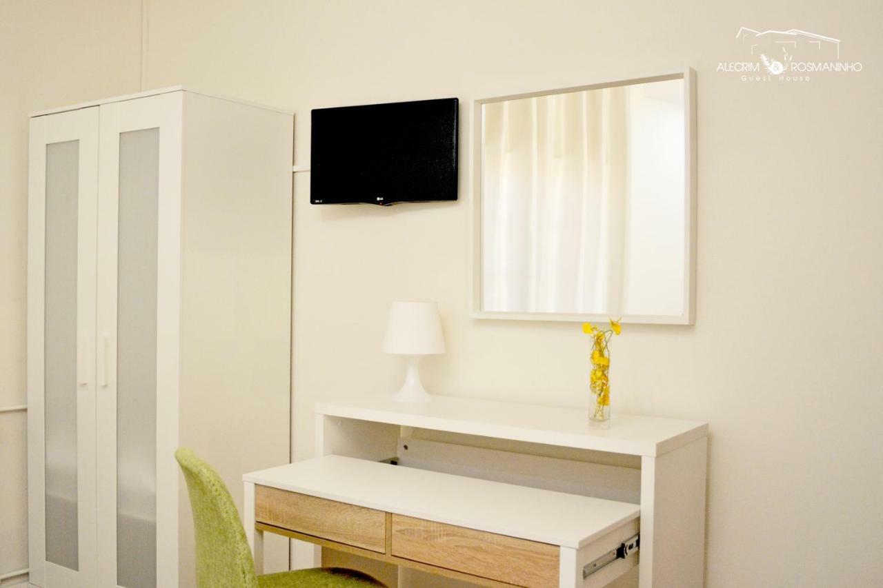 Alecrim Rosmaninho Guest House พินเญล ภายนอก รูปภาพ