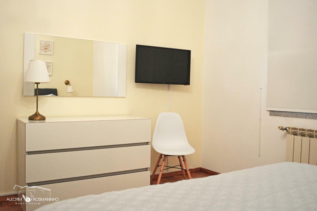 Alecrim Rosmaninho Guest House พินเญล ภายนอก รูปภาพ