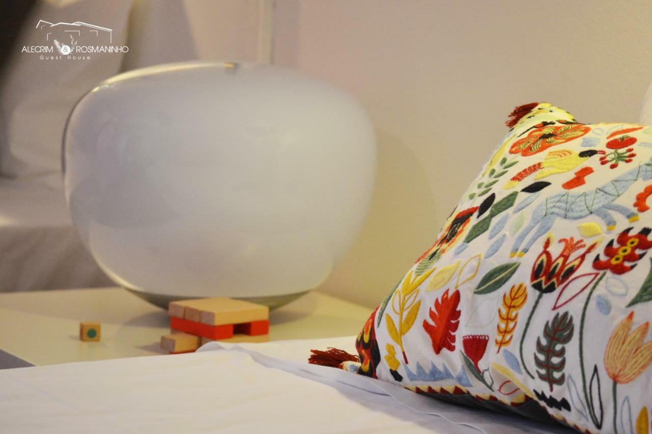Alecrim Rosmaninho Guest House พินเญล ภายนอก รูปภาพ